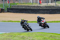 brands-hatch-photographs;brands-no-limits-trackday;cadwell-trackday-photographs;enduro-digital-images;event-digital-images;eventdigitalimages;no-limits-trackdays;peter-wileman-photography;racing-digital-images;trackday-digital-images;trackday-photos